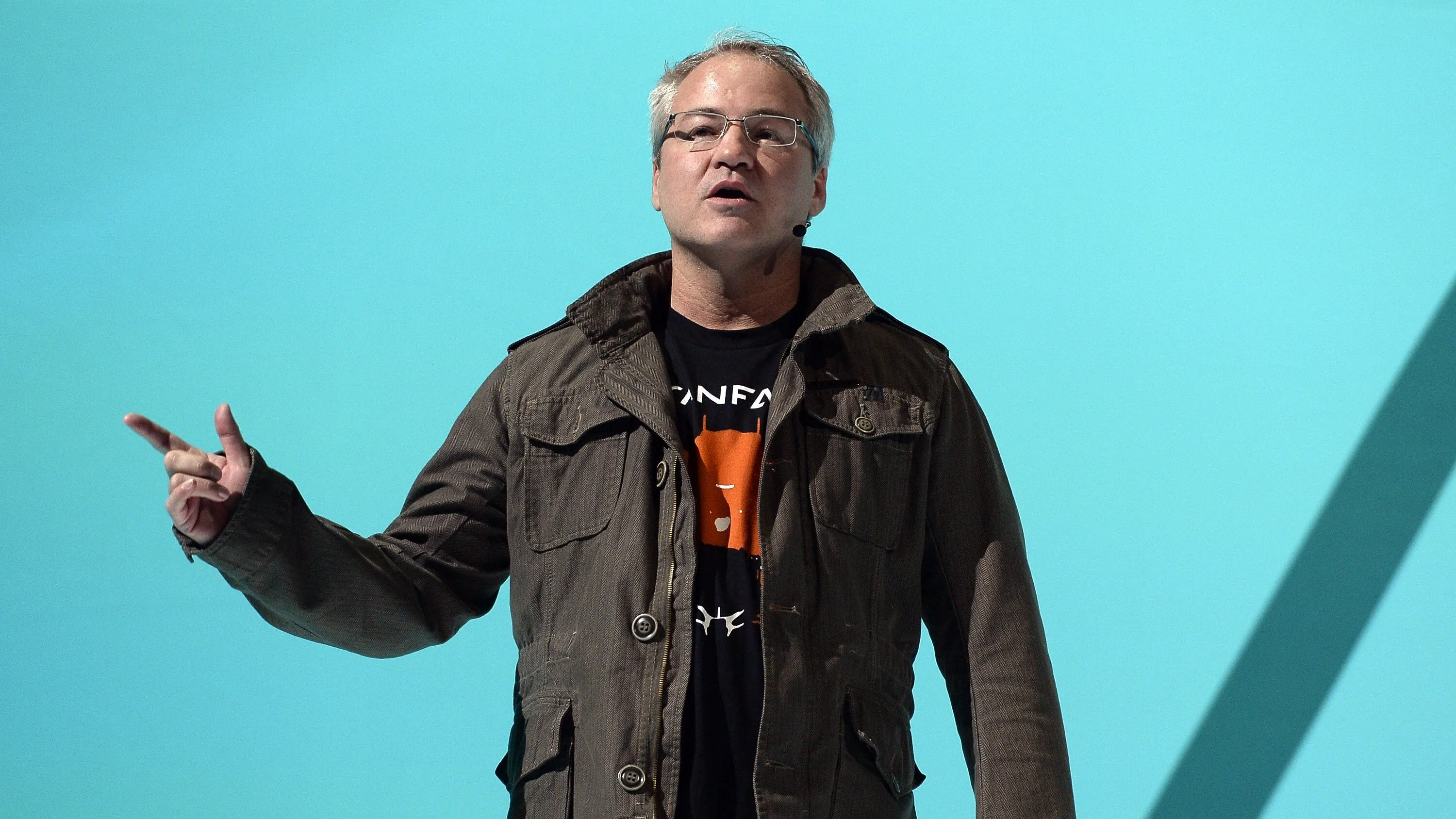 'Espero que la gente vea a Vince como un modelo y apunte alto': Hideo Kojima, Phil Spencer, Todd Howard y otros íconos de la industria rinden homenaje a Vince Zampella en DICE 2026