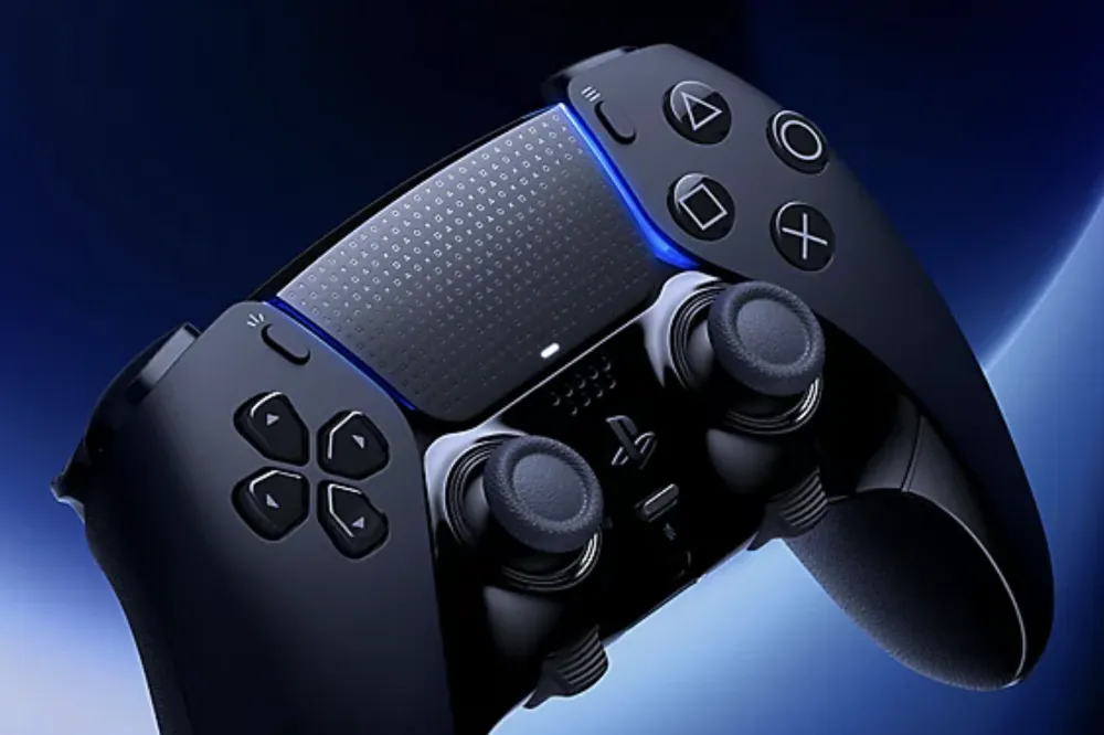 El DualSense Edge baja de precio, y en Midnight Black: es más barato y le puedes cambiar los joysticks