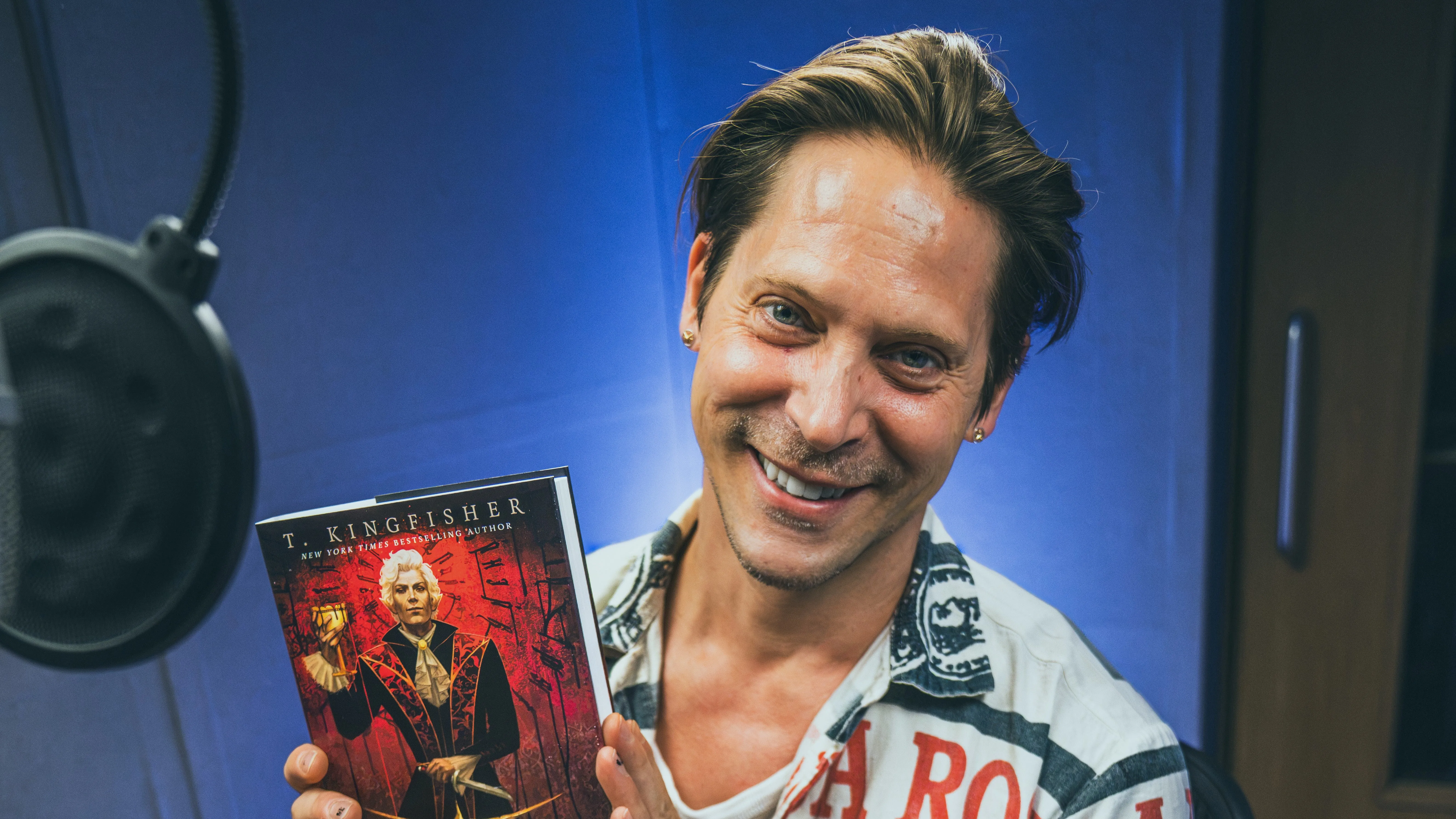 EXCLUSIVA: Extracto de Baldur's Gate 3: Astarion, narrado por Neil Newbon