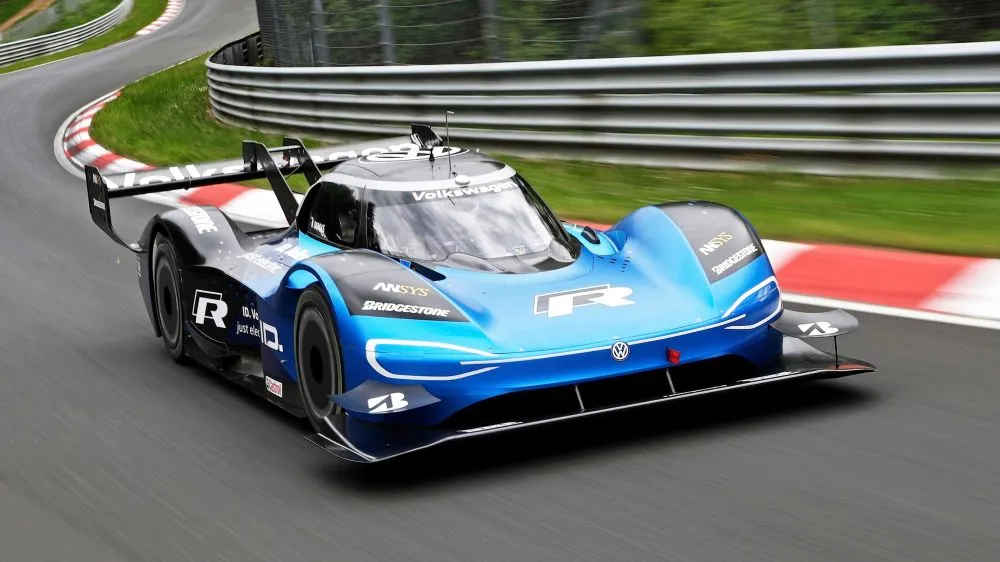 Gran Turismo 7 es impresionante en PS5 Pro: se mueve a 120 frames por segundo y 4K sin necesidad de parche adicional