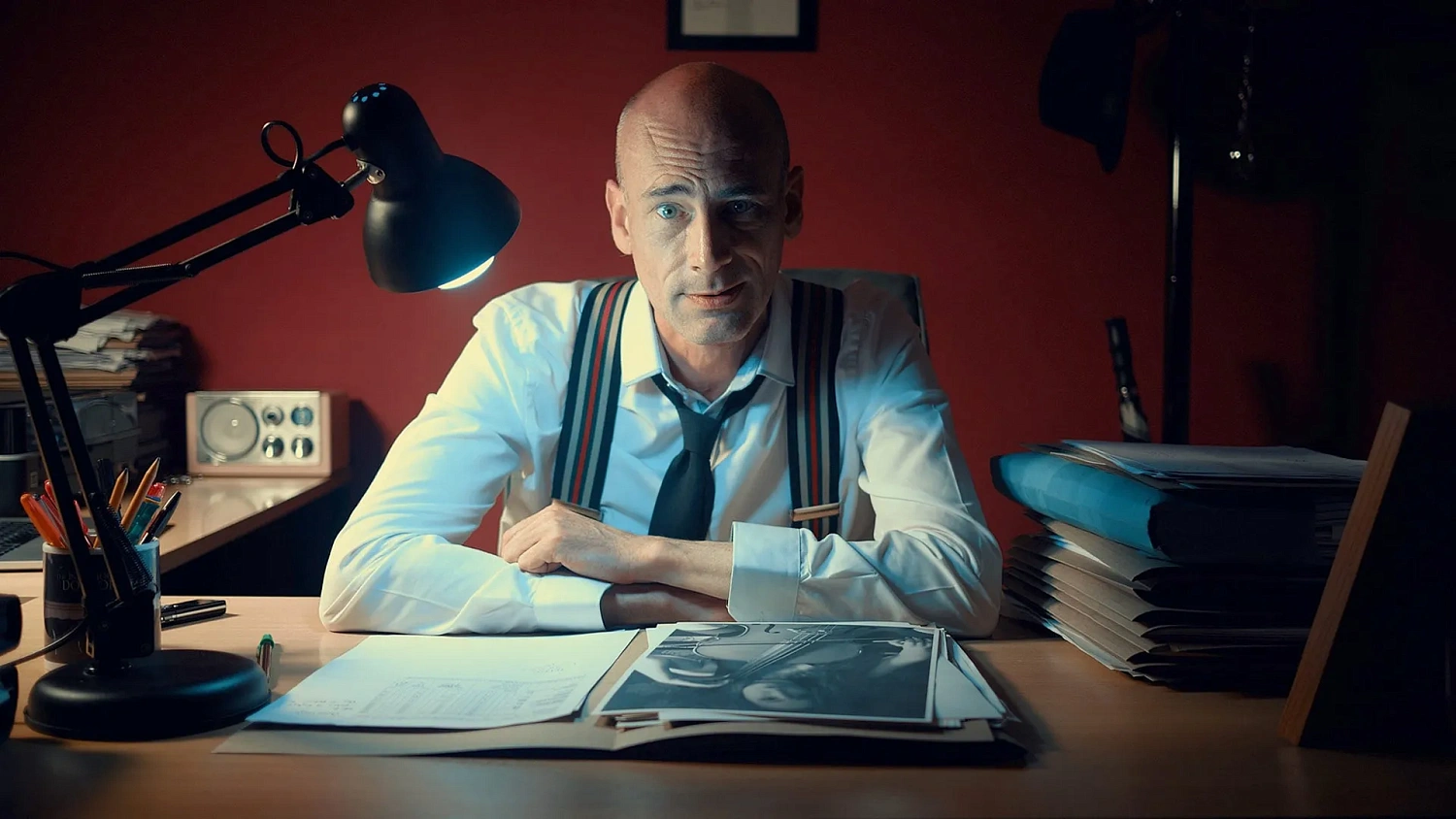 The Shapeshifting Detective